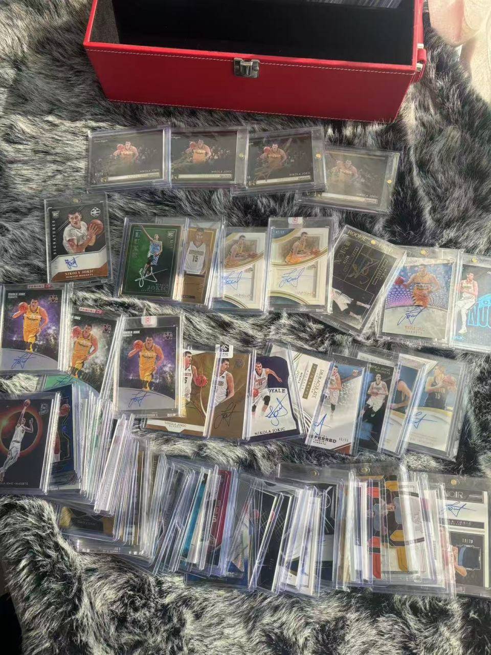 BUBU卡牌公司TOPPS能否激活中国市场？AG真人国际游戏推低价NBA球星卡、联名LA(图4)